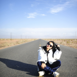 就去吻狠狠的干
